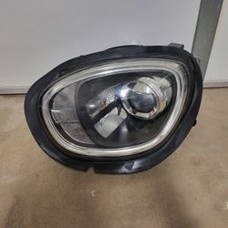 2017 2018 2019 Mini Cooper Countryman Headlight LED Oem  Driver Side 