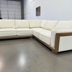 HUGE Discounts On All SECTIONALS 🙀🙀🙀 (same day delivery available)🚚🚚🚚