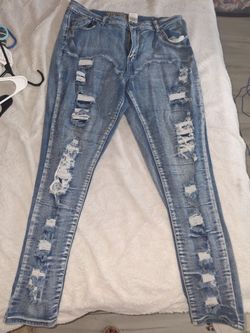 Ripped Jeans 