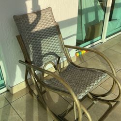Rocking Chair 