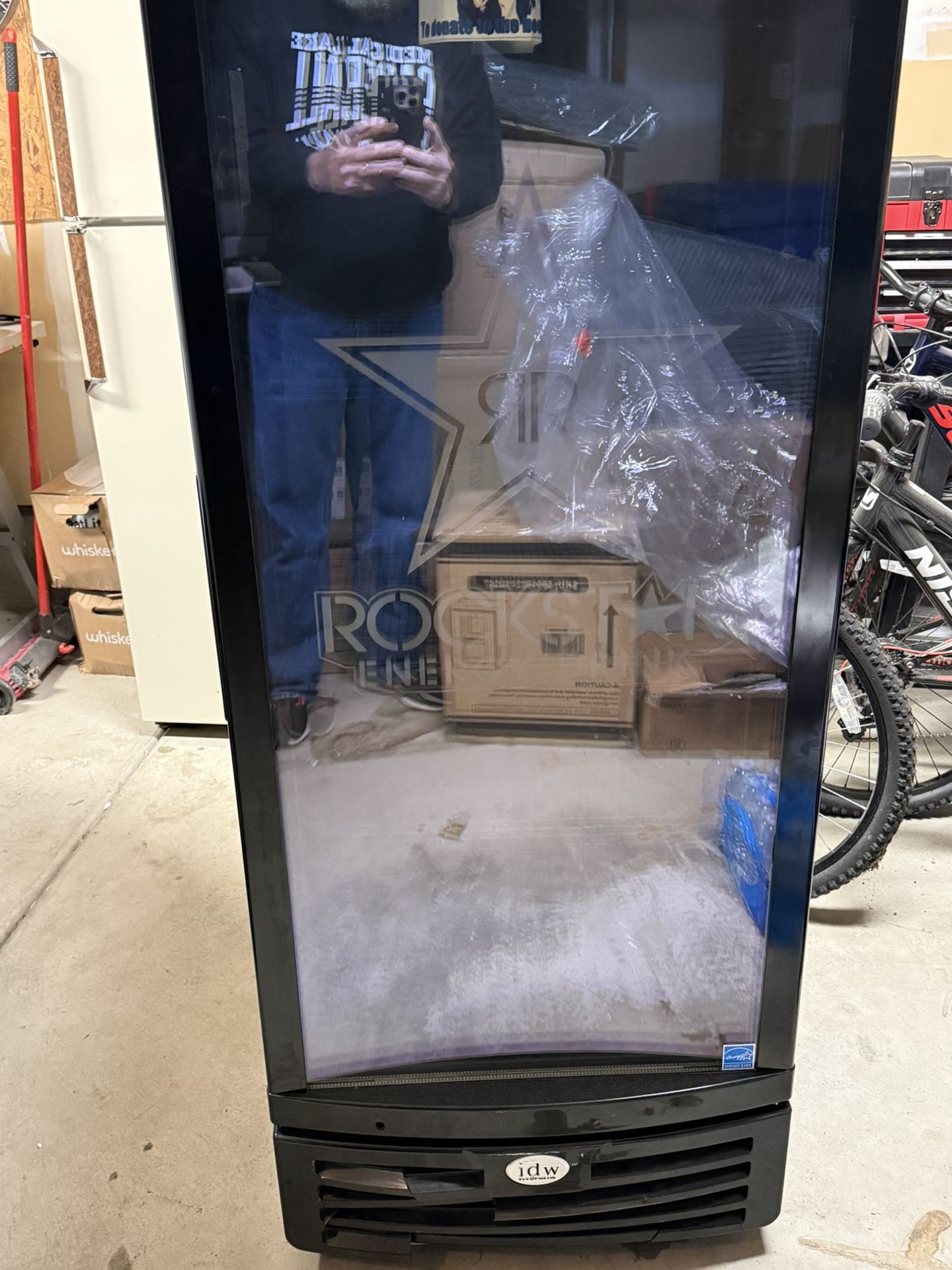 ROCKSTAR Commercial Beverage Fridge