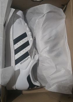 Adidas Superstar
