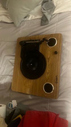 RECORD PLAYER ION