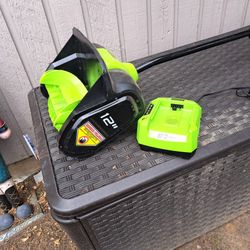 Green Works Pro Snow Blower/leaf Blower