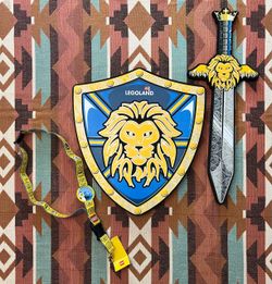 LEGO LEGOLAND Lion Shield & Sword + Lanyard Bundle Medieval Knights Theme Park