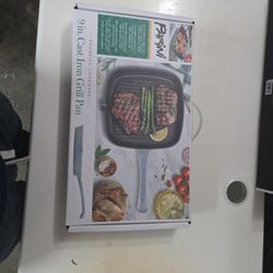 Cast Iron Grill Pan - 9 Inc. Brand New 