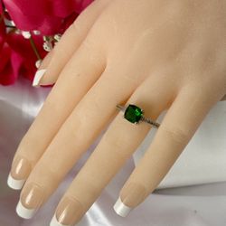 Green Sterling Silver 925 Ring, Size 7