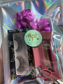 💗EYELASH BUNDLES 💌