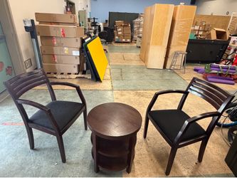 Beautiful 3-Piece Accent Set – 2 Chairs & Matching Table – $100 OBO