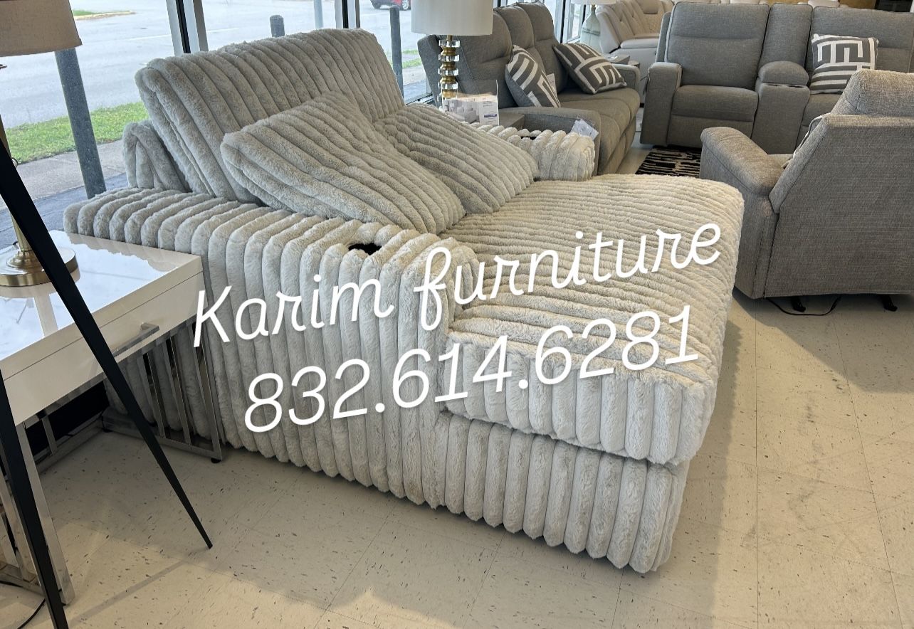 NEW CHAIR 549 ONLY