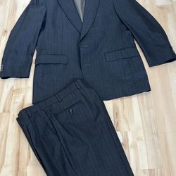 Robert Stock Couture Men’s Gray Pinstripe Suit