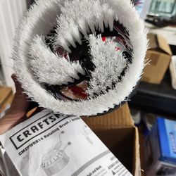 🔥 Craftsman Rotating Brush – $25
Condition: Open Box – Brand New
