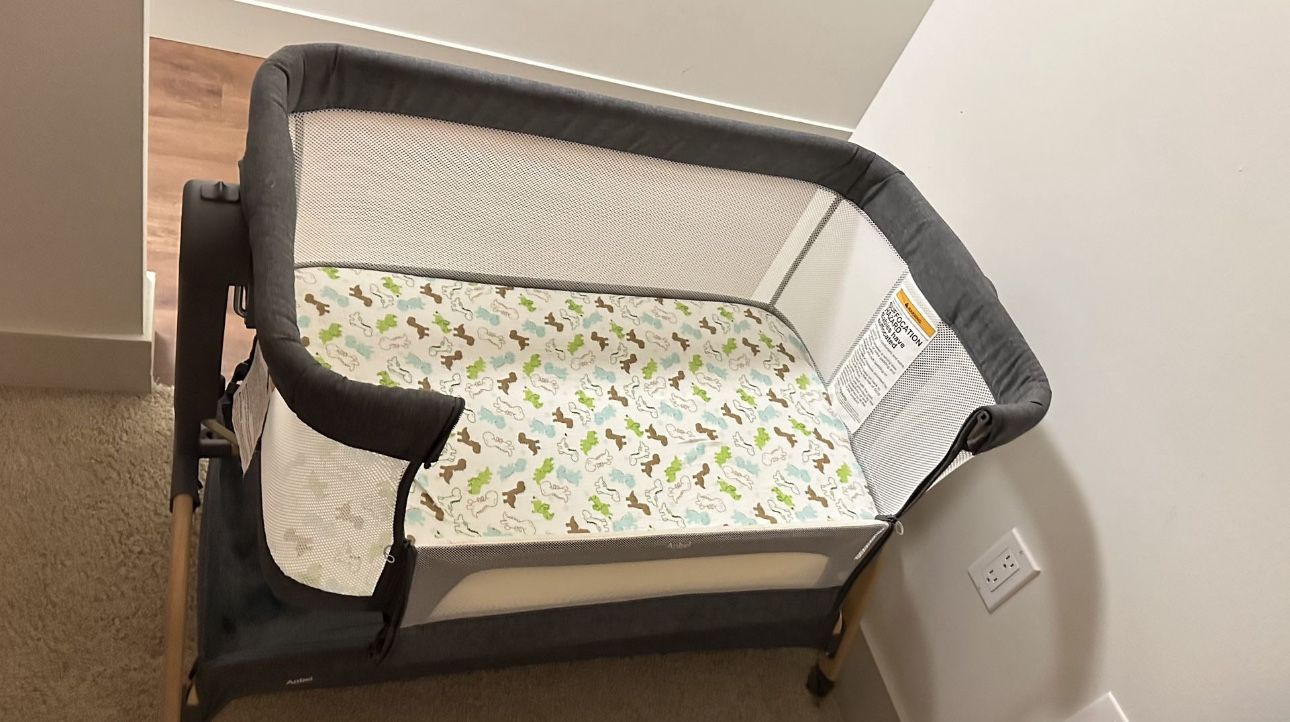 3 in 1 Baby Bassinet, Rocking Bassinet with Storage