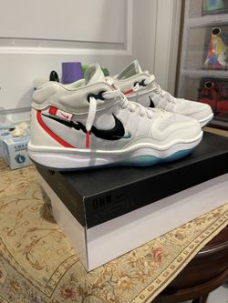 Nike GT Hustle 2 Basketball Shoes 