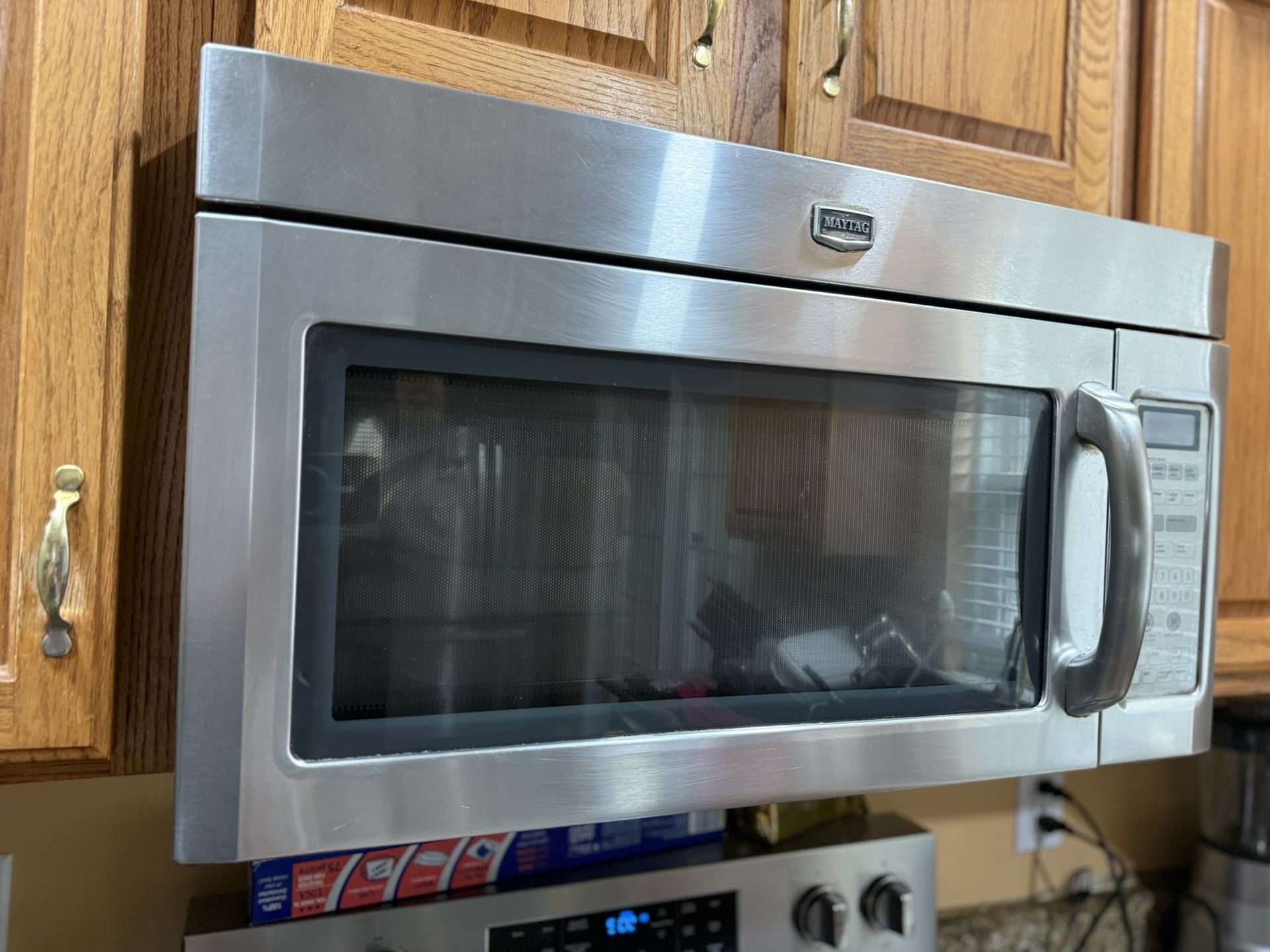 Maytag Over-the-Range Microwave – Stainless Steel
