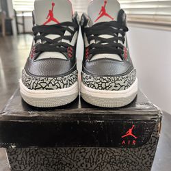 Jordan 3’s Black cement