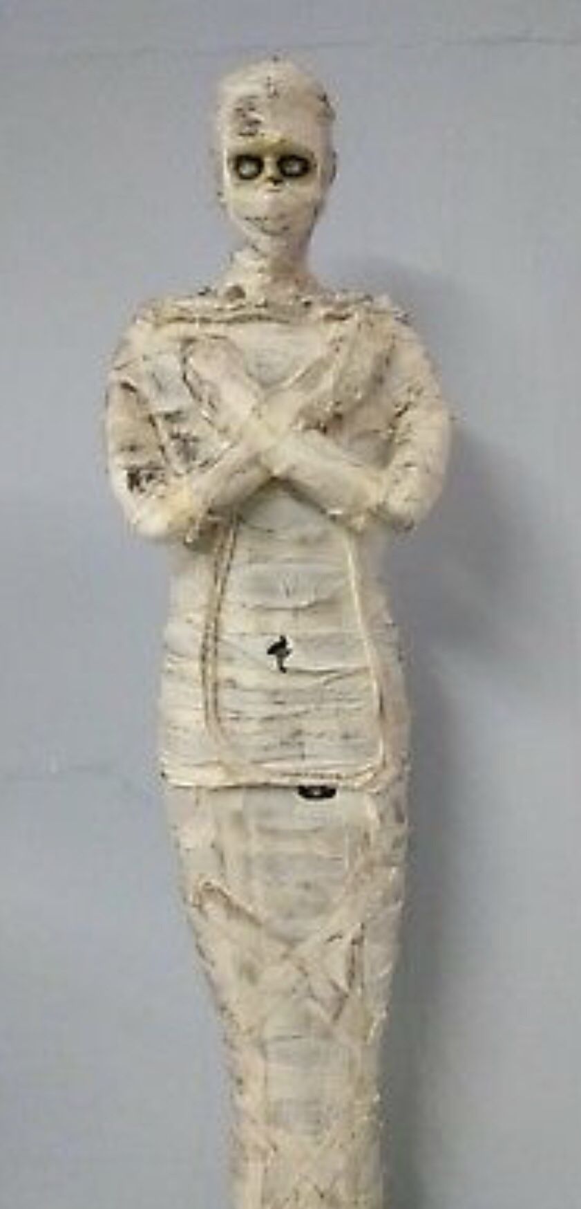 Halloween Mummy: life size prop