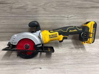DeWalt DCS571 20V Max Brushless Compact Circular Saw With 2.0Ah Battery(PO1025594)