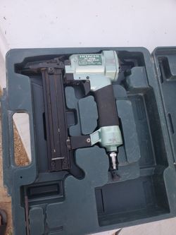 HITACHI  18 g $80