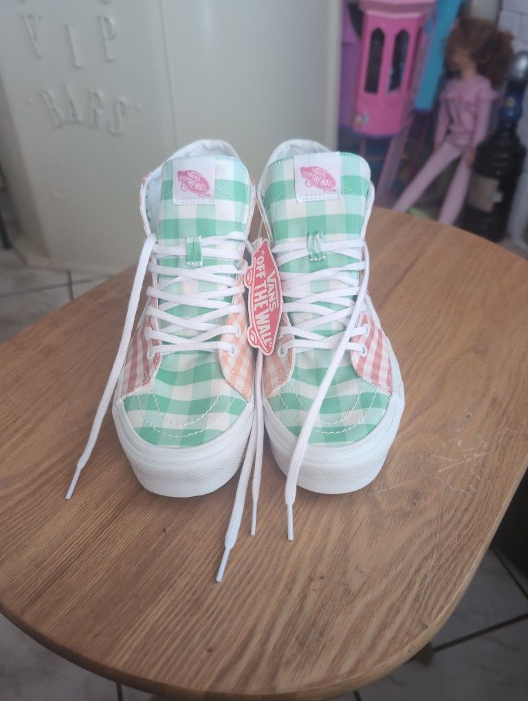 Women's Vans Size9