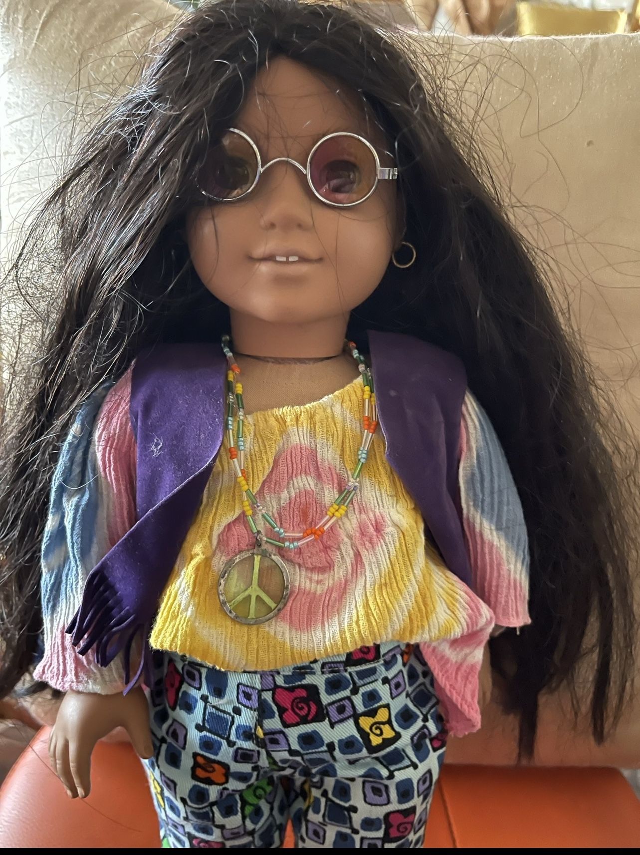 AMERICAN GIRL PLEASANT COMPANY DOLL WEARING  AUTHENTIC AMERICAN GIRL 60's HIPPIE COSTUME  