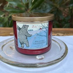 Bath&Body Frosted Cranberry Candle