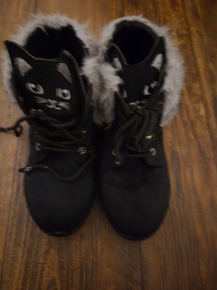Little Girls Black Cat Boots Size 2