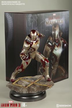  Iron Man Mark 42 Marvel Quarter Scale Maquette by Sideshow Collectibles