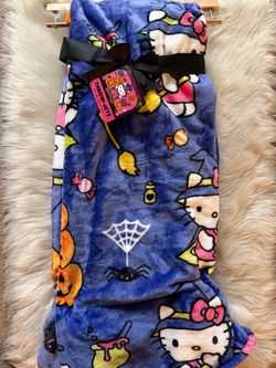 Hello Kitty Halloween witch blanket. NEW