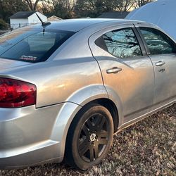 2013 Dodge Avenger