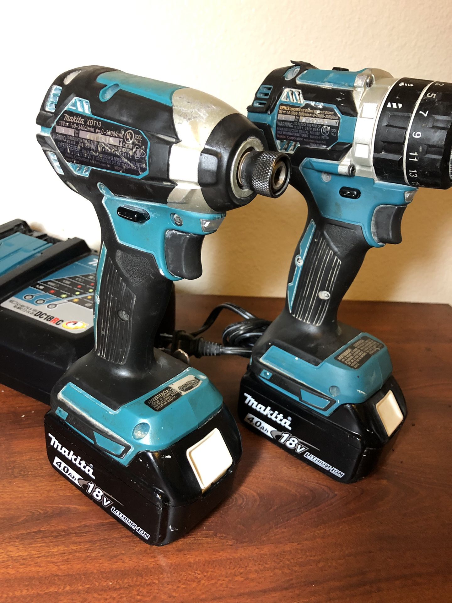 Taladros makita brosheless LXT profesional
