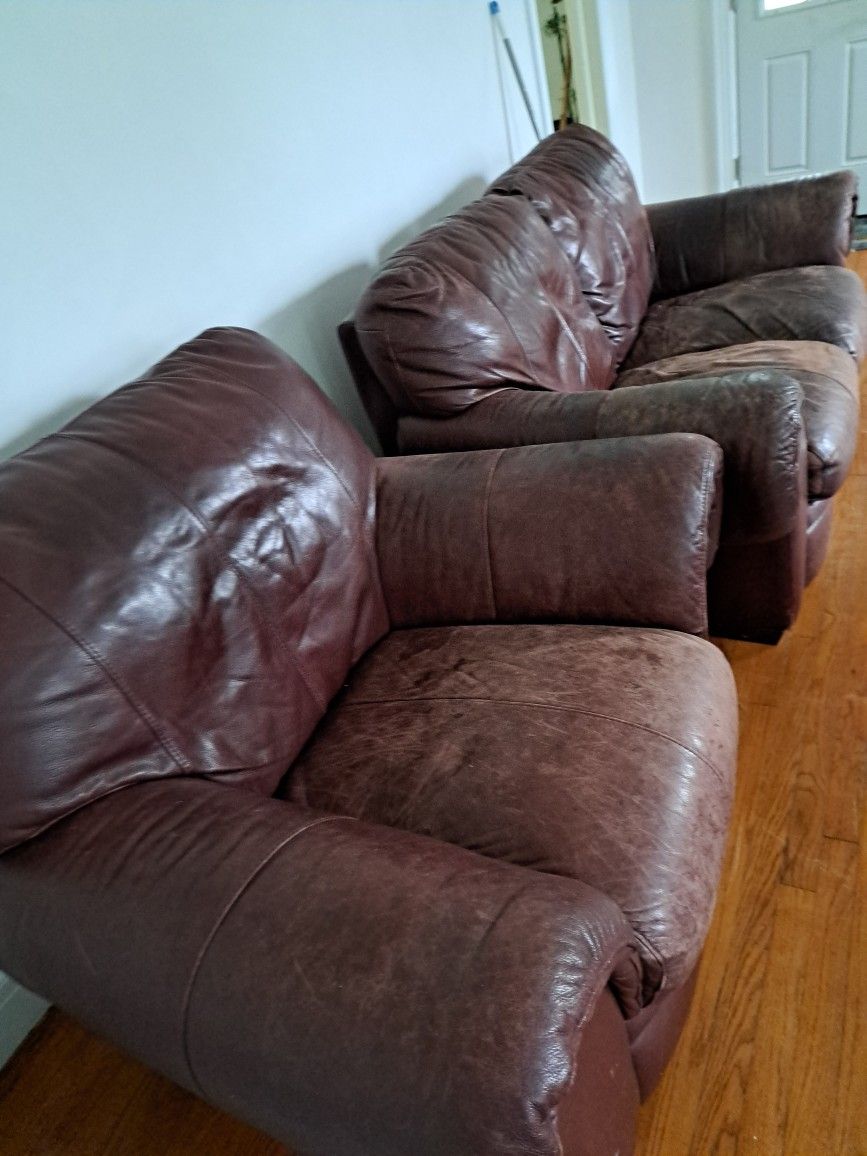 Free Leather Couch And Chair