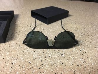 ROAV folding sunglasses