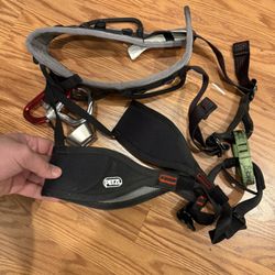 PETZL - CORAX, C51 Climber's Sit - Harness, Size 1, M-XL with Carry Bag