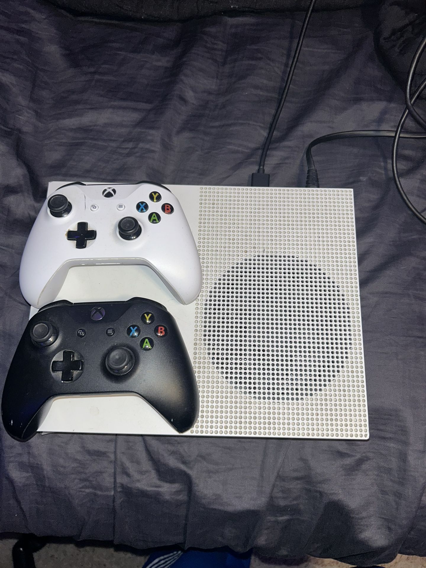 Xbox One S