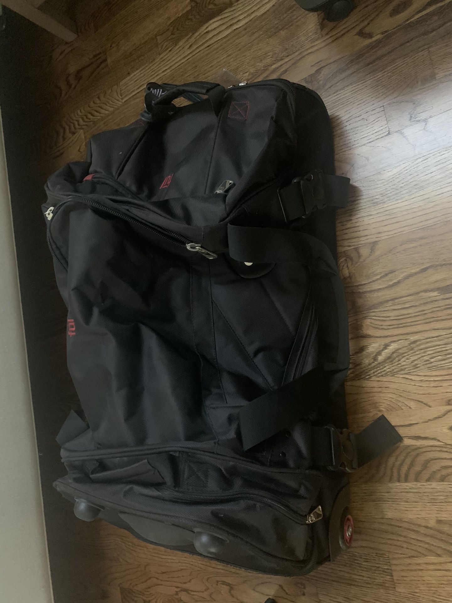 Ful Wheeled Duffle Bag