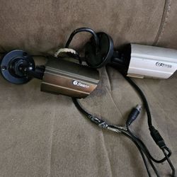 swann pro 500 series Surveillance Cameras  $20 Each 