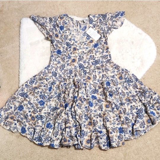 Floral flowy dress