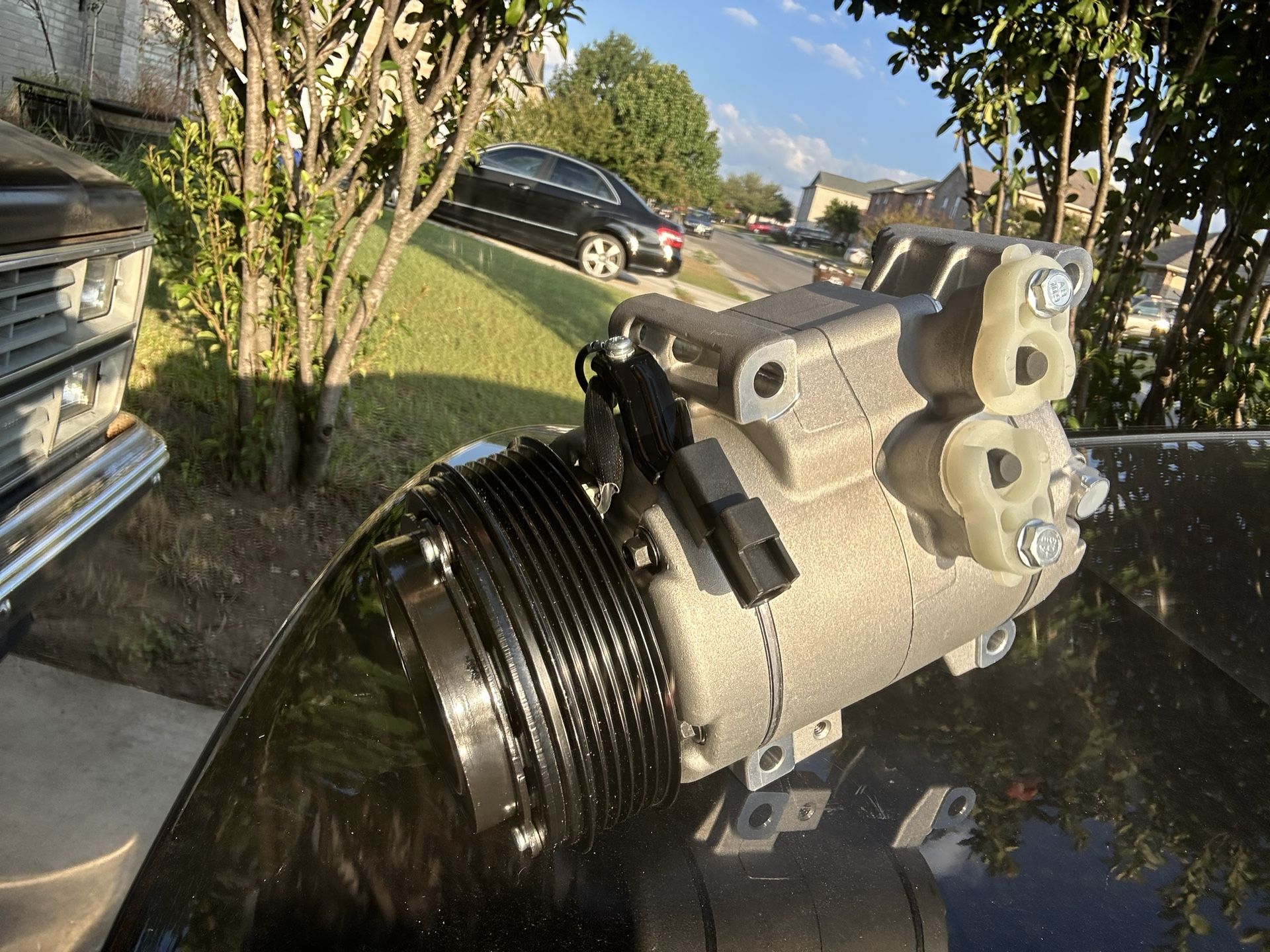 AC Compressor with Clutch