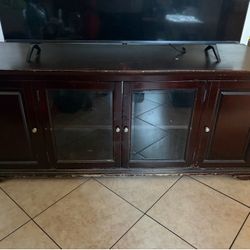 Tv stand