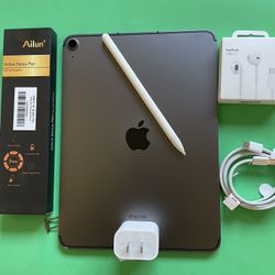  Apple IPad Air 5th Generation (10.9” Liquid Retina / M1 chip/ 2022 Model) 64GB Wifi + Cellular (5G) with Pen, Keyboard  & Accessories 