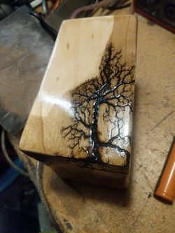 Custom wood boxes, table's, and other woodcraft