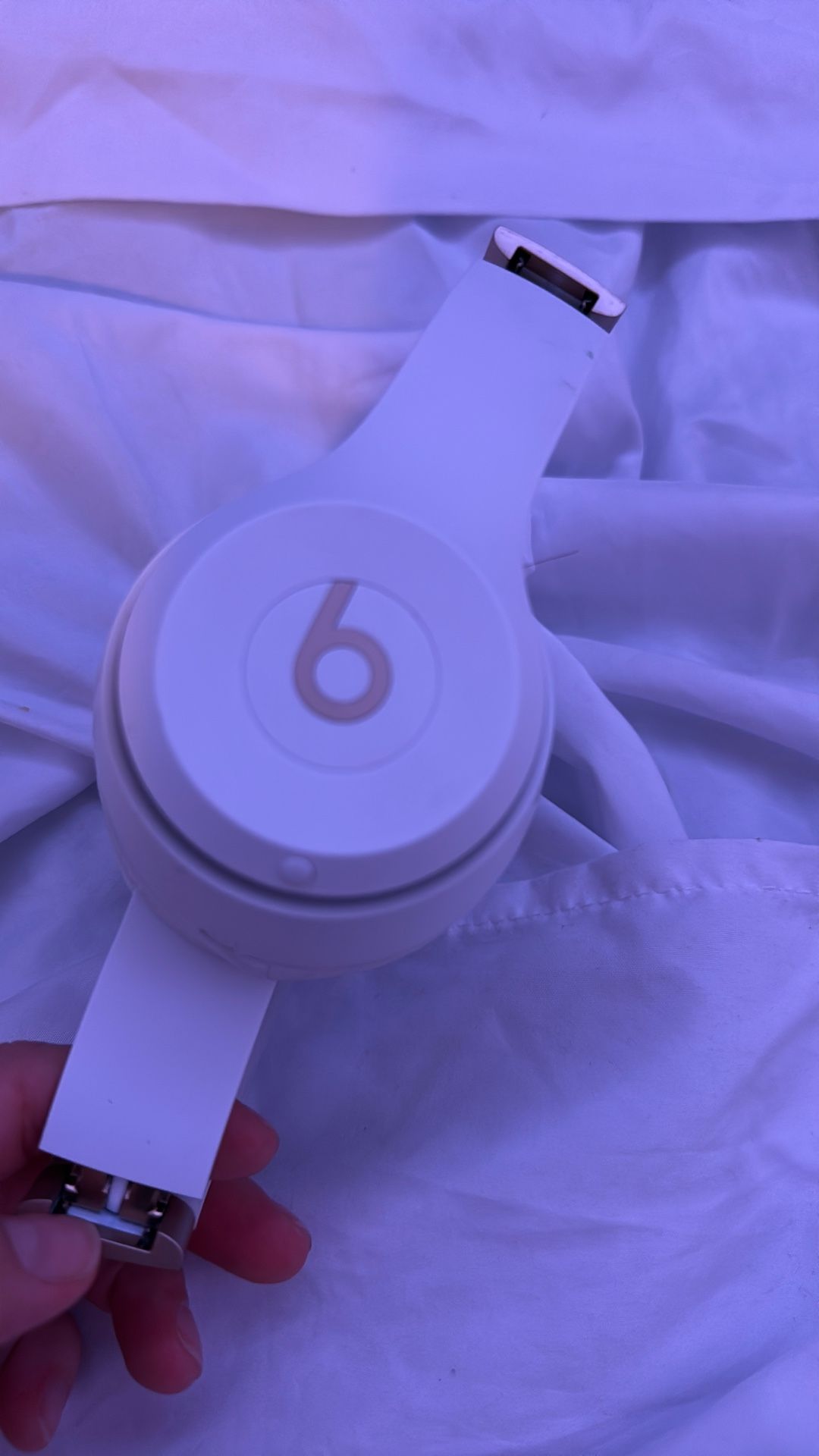 BEATS SOLO 4