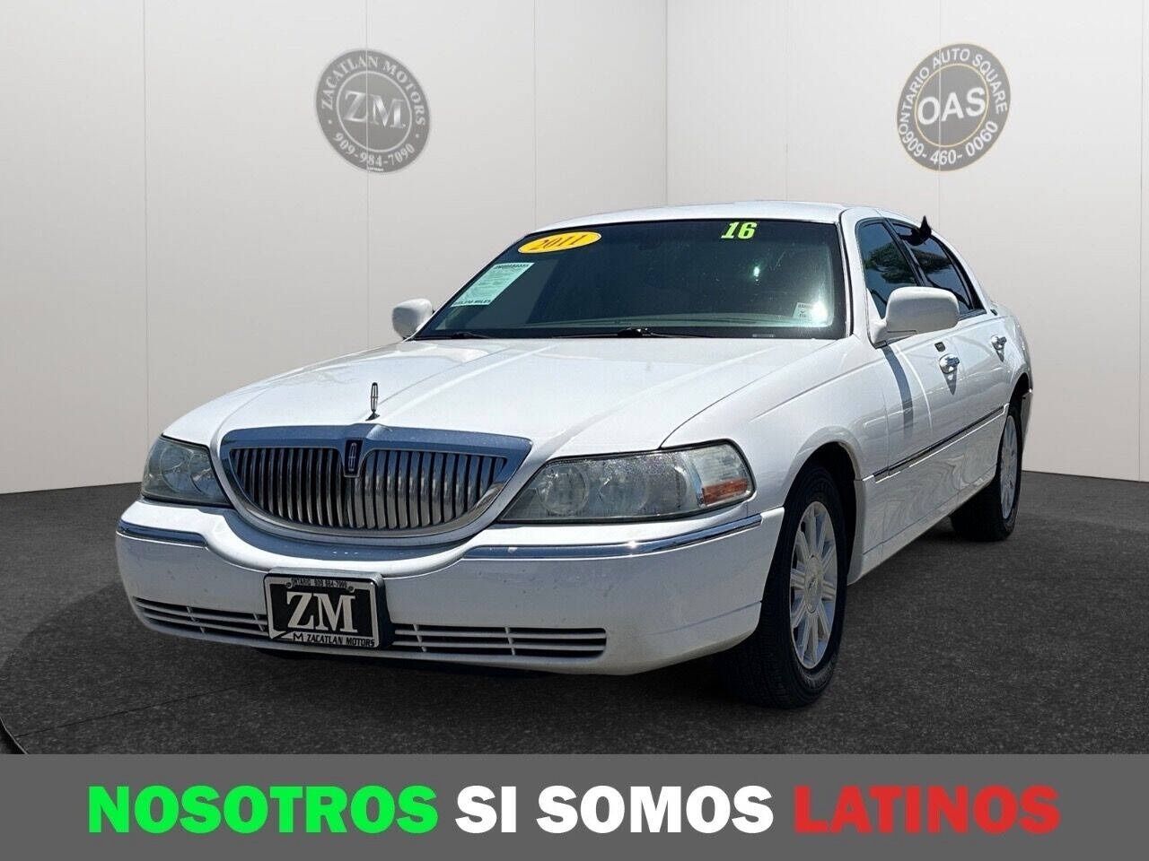 2011 Lincoln Town Car