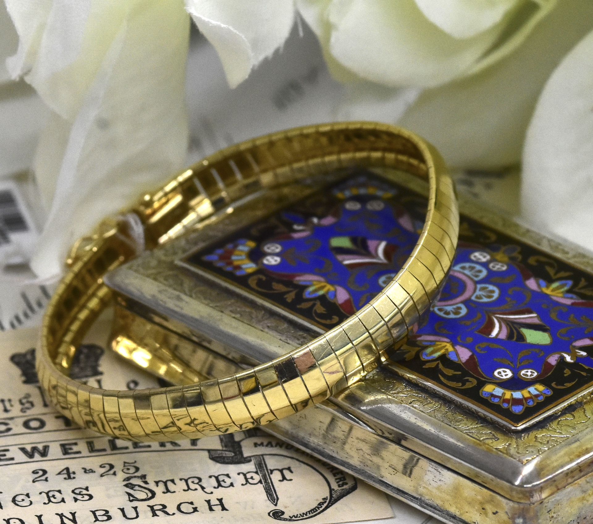 14k yellow gold Omega bracelet