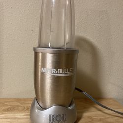 NutriBullet 900 Series (Magic Bullet)