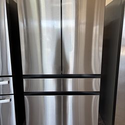 Samsung Bespoke 29 cu. ft. Standard Depth 4-Door French Door Smart Refrigerator