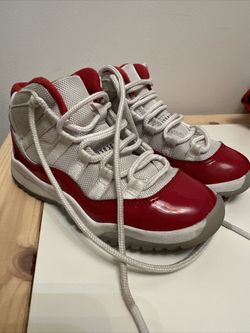 Jordan 11 Cherry