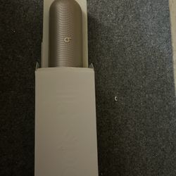 Beats Pill