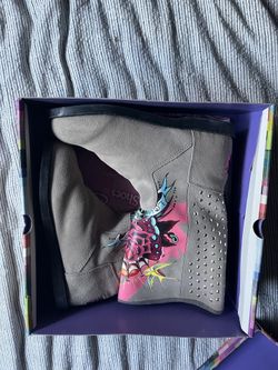 Women’s Ed hardy boots Suede Size 9